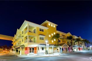 Low Rise (1-3), 450 Old San Carlos Blvd # 207, Fort Myers Beach FL 3393133931 