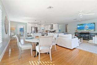 ,  , Bonita Beach, CA 34134 - 8