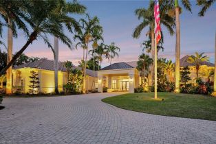 Single Family Residence, 656 Hickory Rd, Naples FL 34108