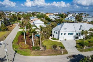 ,  , Sanibel Isles, CA 33957 - 7