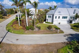 ,  , Sanibel Isles, CA 33957 - 4