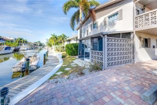 , 1686 Blue Point Ave # A1, Naples FL 34102