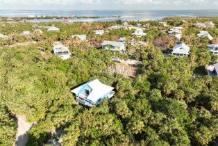 2 Story,Multi-Story Home,Single Family Residence, 564 Coral Upper Captiva, FL 33924 