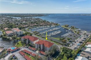 Mid Rise (4-7), 9435 Sunset Harbor Ln # 242, Fort Myers FL 3391933919 