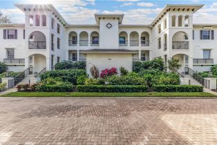 , 805 Bentwater Cir # 202, Naples FL 34108