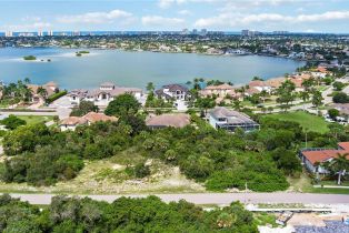 Land, 680 Inlet Dr, Marco Island FL 34145