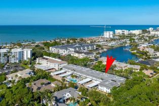 Low Rise (1-3), 282 Banyan Blvd # 282, Naples FL 3410234102 