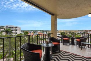 High Rise (8+), 3115 Gulf Shore Blvd N # 412s, Naples FL 34103