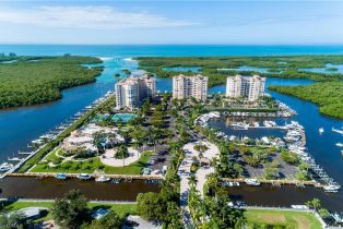 , 435 Dockside Dr # B703, Naples FL 34110