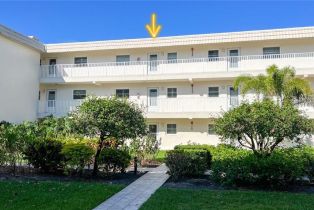 Low Rise (1-3), 3150 Binnacle Dr # 318, Naples FL 34103