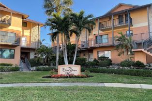 , 1165 Clam Ct # 7, Naples FL 34102