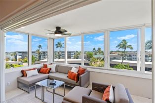 , 3410 Gulf Shore Blvd N # 403, Naples FL 34103