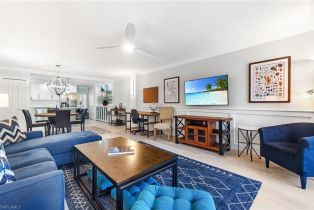 High Rise (8+), 5 Bluebill Ave # 209, Naples FL 34108