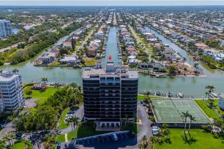 High Rise (8+), 11030 Gulf Shore Dr # 901, Naples FL 34108
