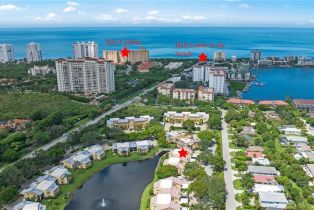 , 577 Beachwalk Cir # R202, Naples FL 34108