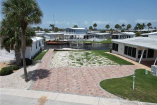 , 17621 Peppard Dr, Fort Myers Beach FL 33931