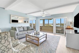 , 3420 Gulf Shore Blvd N # 31, Naples FL 34103