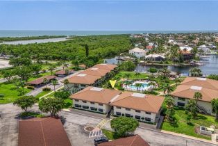 Low Rise (1-3), 519 Seaview Ct # N4, Marco Island FL 3414534145