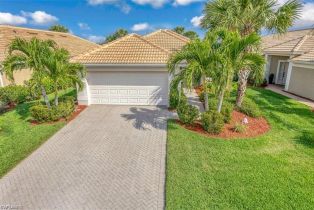 Single Family Residence, 10025 Oakhurst Way, Fort Myers FL 33913