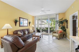 , 460 Launch Cir # 201, Naples FL 34108