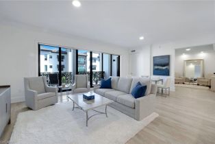 , 1030 3rd Ave S # 419, Naples FL 34102